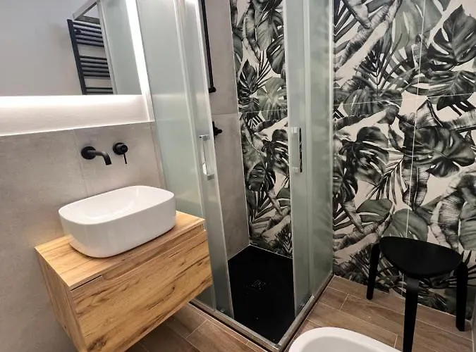 Tropical House Lecce